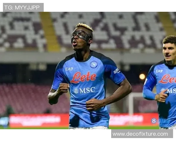 足球明星圆头形象大赏展现他们独特魅力与风采的精彩瞬间